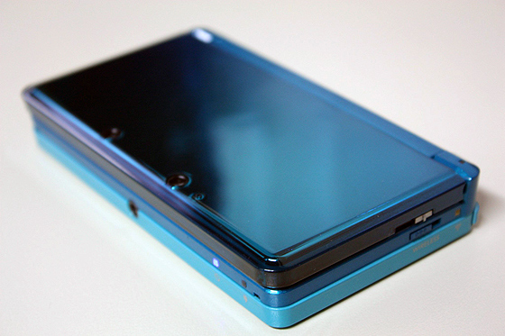 Nintendo 3ds Black Vs Blue. the on the lack at least