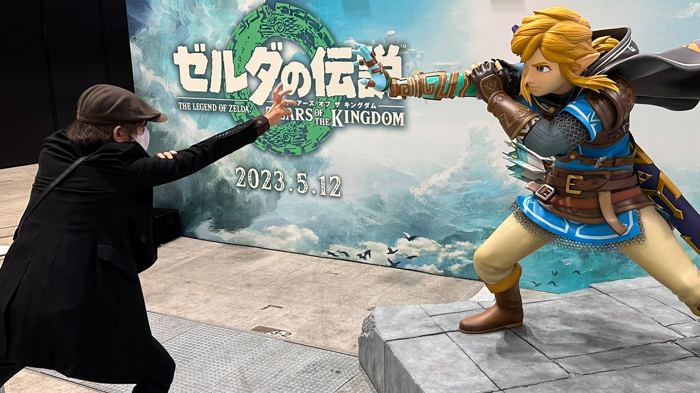 A Closer Look At The Zelda: Tears Of The Kingdom Statue From Nintendo Live  2022